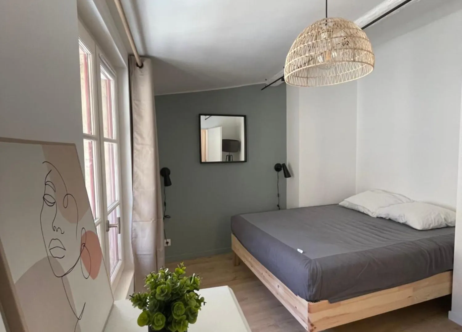 Lägenhet Appartement T4 Plein Centre Ville Aix-en-Provence Frankrike